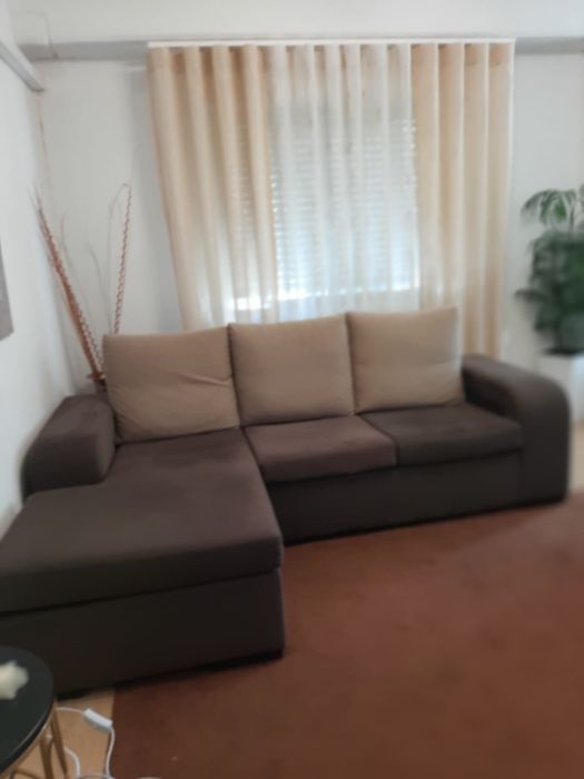 Sofá com chaise longue de 2.30m