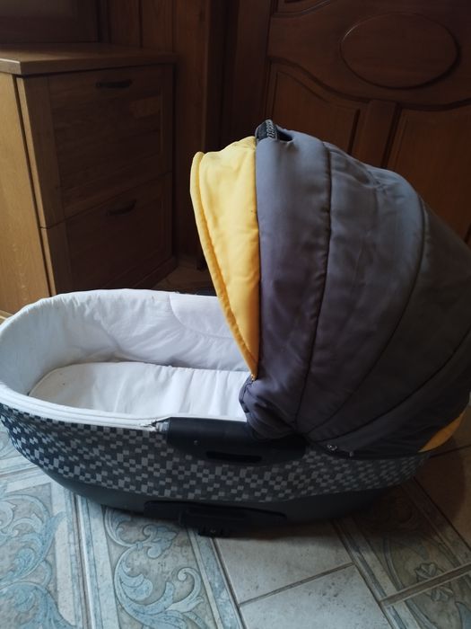 Sprzedam wózek dziecięcy