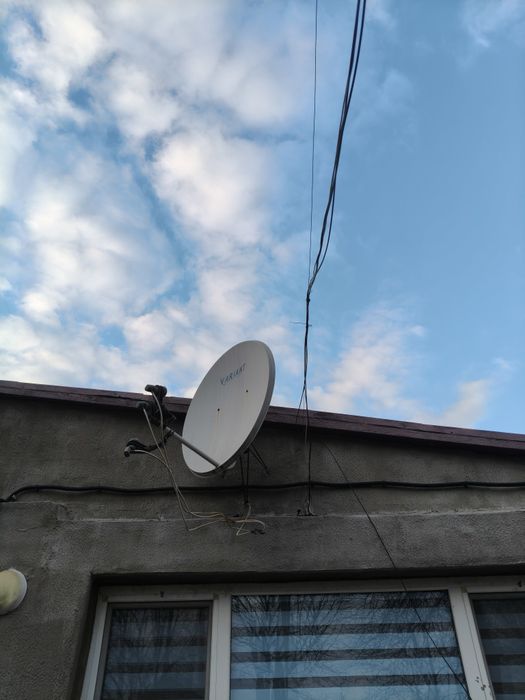 Віддам даром Супутникову антену.