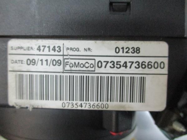 Conjunto / manetes de luzes e limpa vidros FORD Ka (RU8)