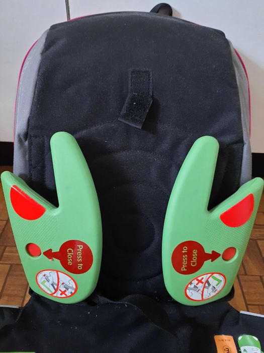 Рюкзак-бустер BoostaPack Trunki ( "міні-автокрісло") для дитини