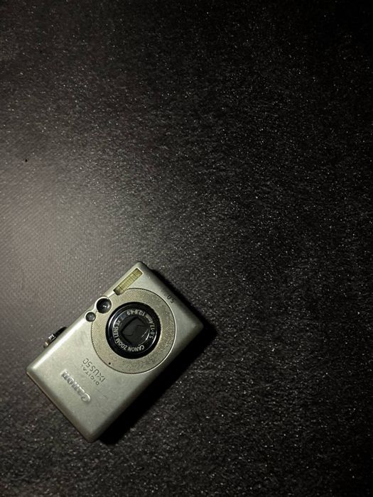 digicam Canon IXUS 50 | soft vibe 2000s