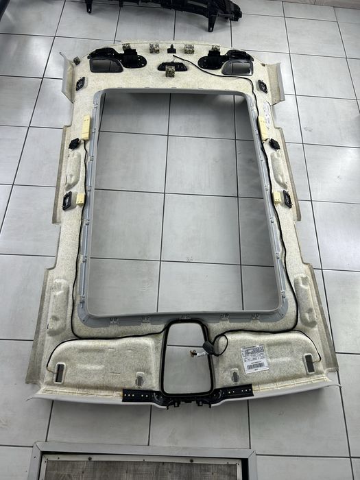 Потолок Audi Q7 2020