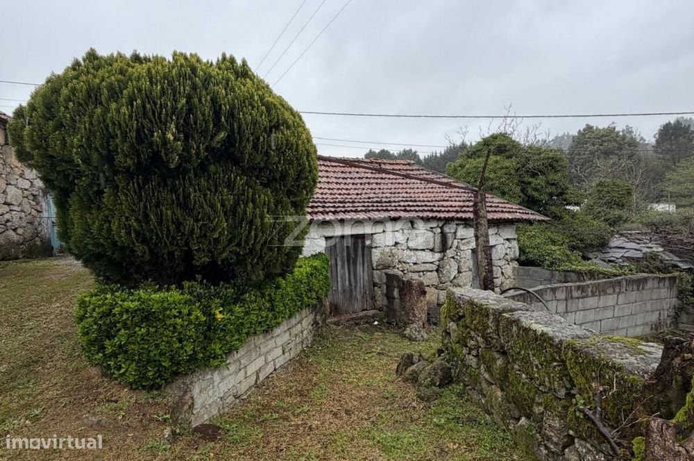 Moradia T2 para renovação