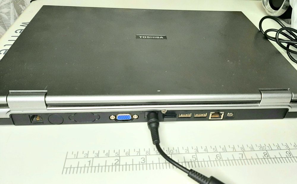 Ноутбук Toshiba Tecra