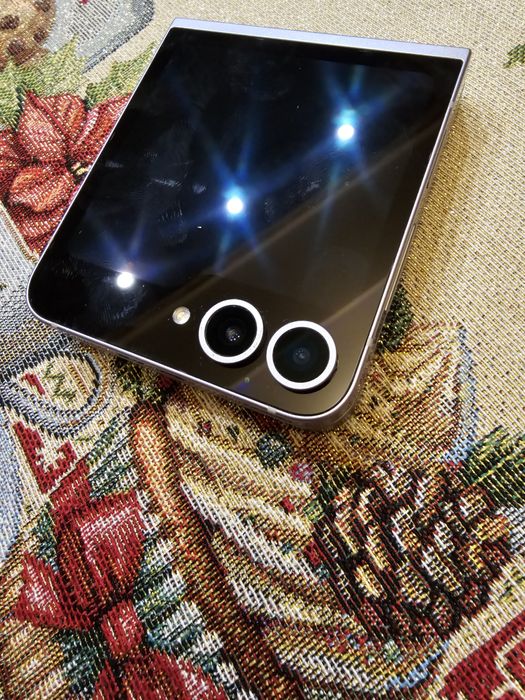 Samsung Flip6 12/512