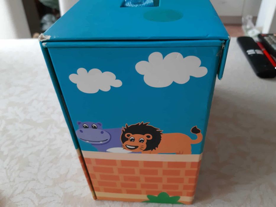 Zabawka ZOO z drewnianymi zwierzątkami - 12 sztuk