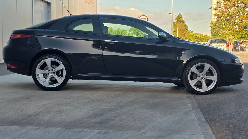 Alfa Romeo GT 1.9 JTD M-JET Q2