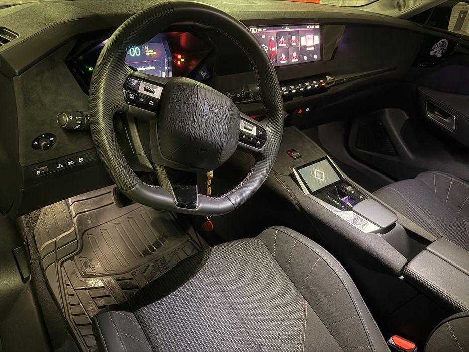 Automóvel DS4 -hibrido plug in-