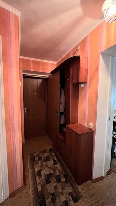Продаю 3 кімнатну квартиру 63 м.кв., Центр, вул. Шосейна