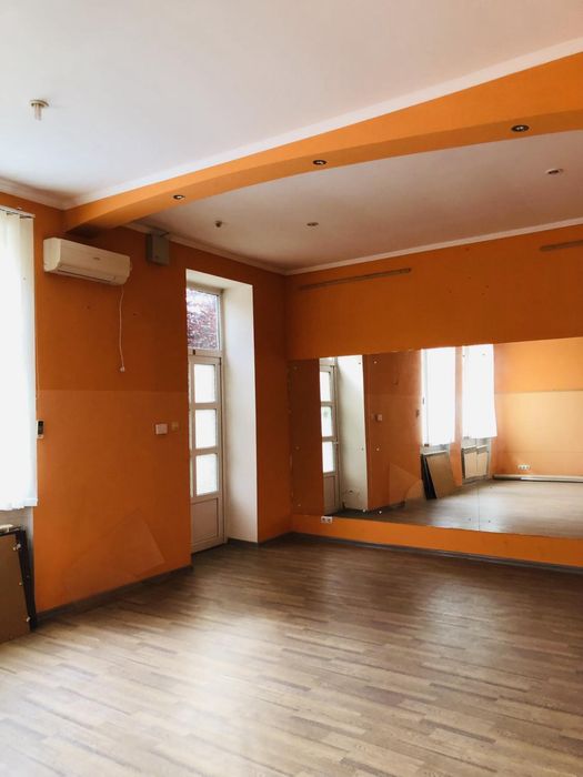 Комерція в Мукачеві