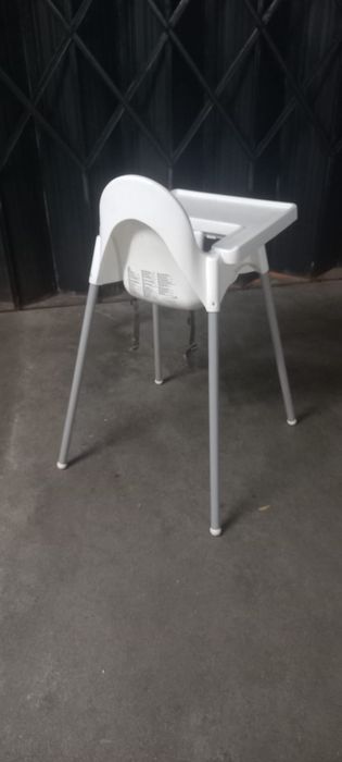 Cadeira refeições de bebé ikea