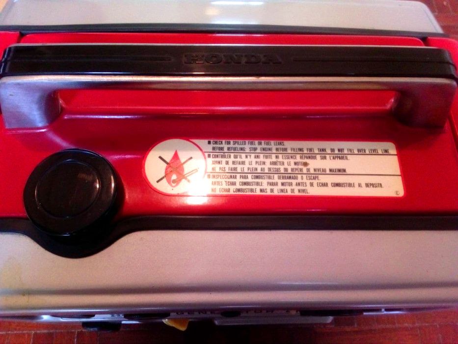 gerador Honda EM-300 antiguidade impecável