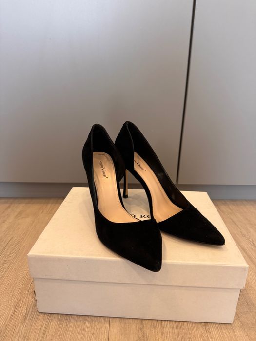 Жіночі туфлі-човники Vitto Rossi