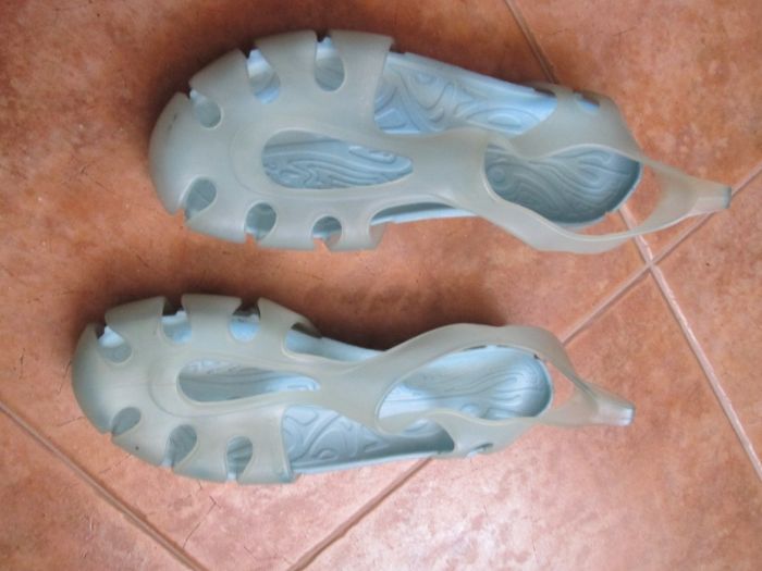 Fatos de banho varios tamanhos