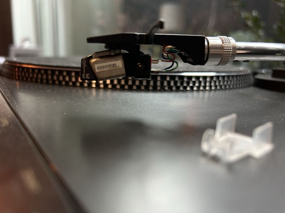 Gira Discos Technics SL-D202 DD e 100% funcional.Stanton D71EE