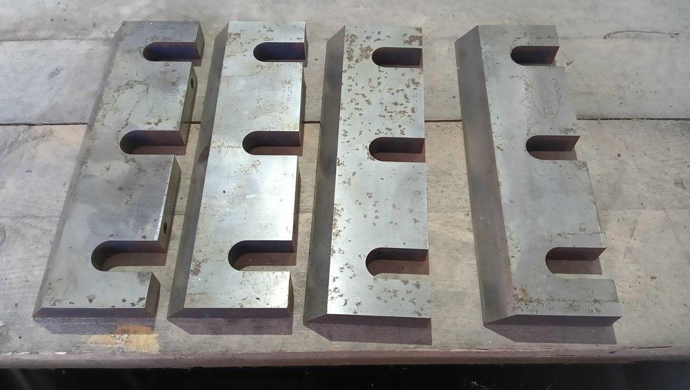 Noże przemysłowe do rozdrabniacza , granulatora HERBOLD