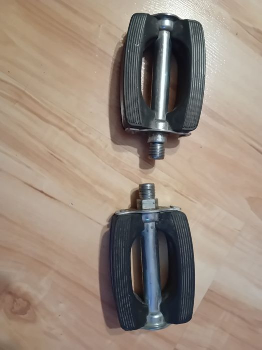 Retro pedały. Vintage.