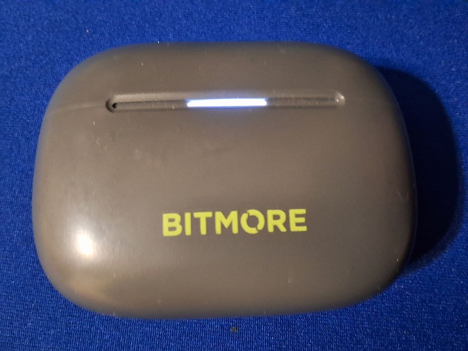 Phones de ouvido usados e em bom estado BITMORE