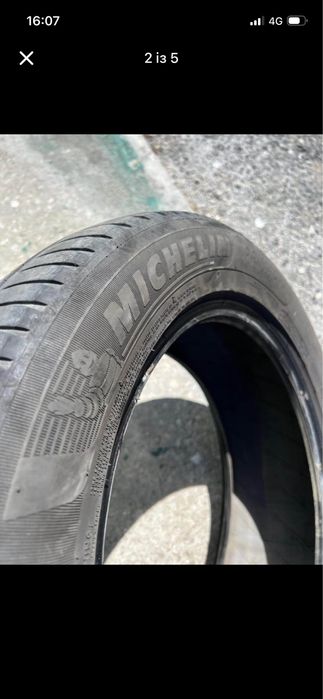 225/55/17 Michelin 2 pneus