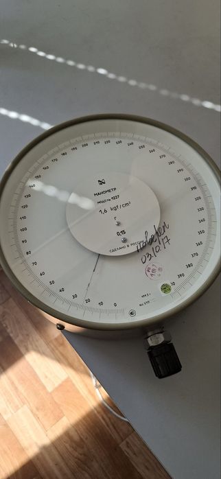 Продам ваттметр Д50166, образцовые манометры.