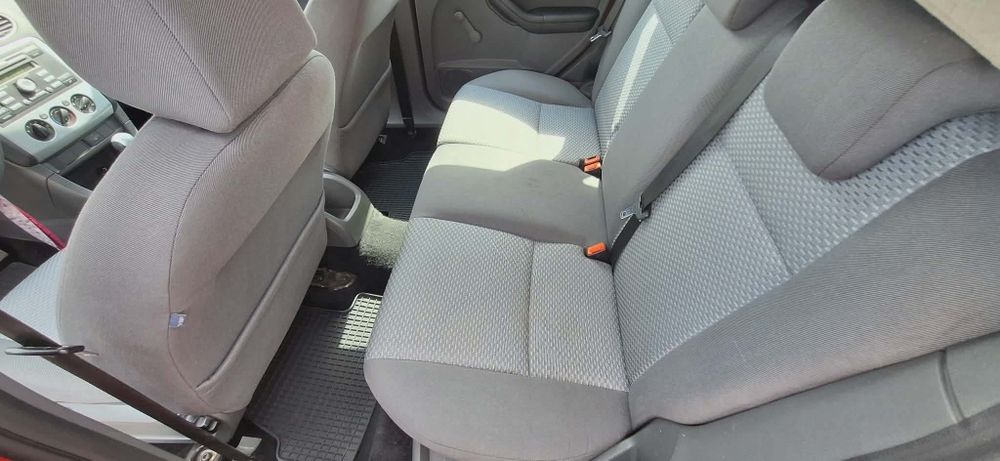 Ford Focus Mk2 1.6b 101km 147 tyś. Km.