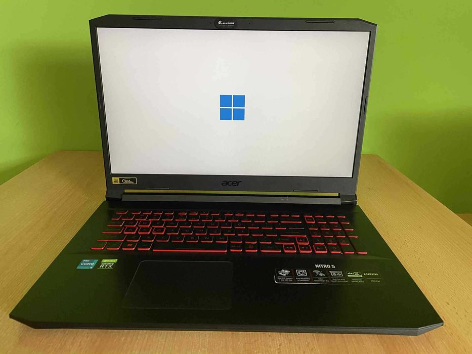 Laptop Acer Nitro 5 17,3" i5 16GB RAM 512GB SSD RTX 3050 Ti Windows 11