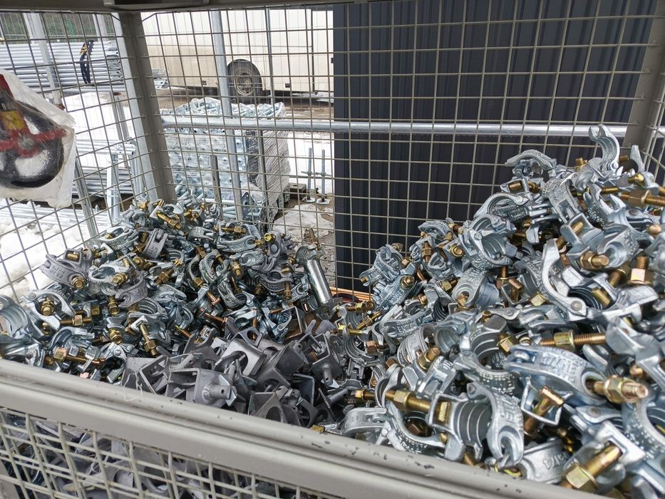 Rusztowanie elewacyjne ramowe plettac poznańskie  wszystkie elementy