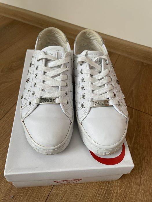 Кеди guess 37 розмір