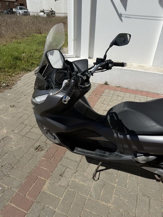 Honda PCX com 7 mil kms