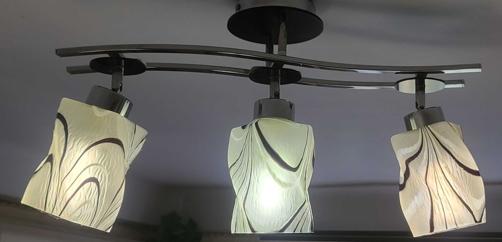 Люстра Alfa Toto стеля 3 лампи цоколь Е27 площа 10-12 кв.м