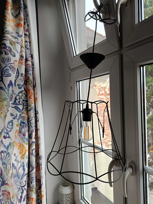Lampa sufitowa metalowa czarna Glamour