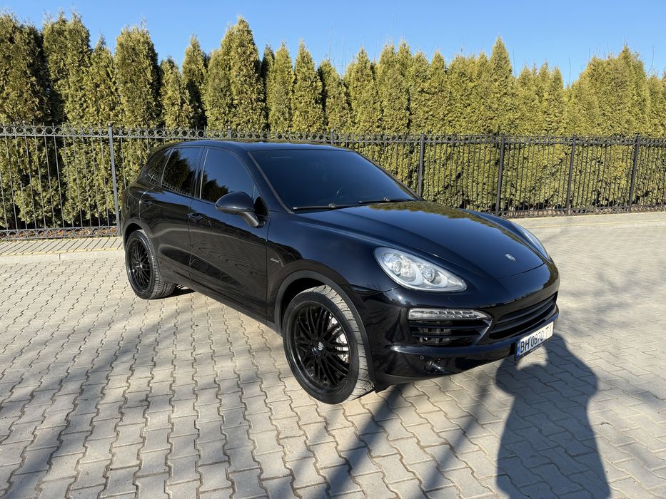 Porsche Cayenne 2013 VIN WP1AF2A22ELA34458 фото оголошення 2 з 22