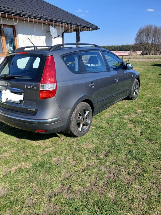 Sprzedam hyundai i30cw 1.6 crdi