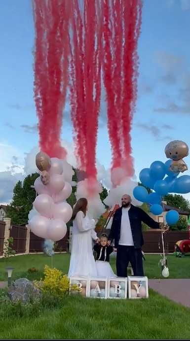 Тяжёлый, низкий дым, конфетти пушка, фонтаны холодные, дымные вспышки.