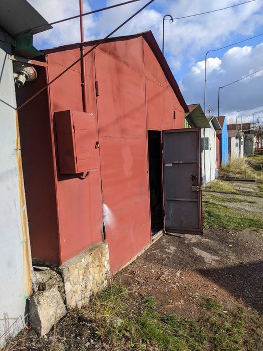 Гараж м.Дрогобич Самбірська ОК"ГАЗОВИК"