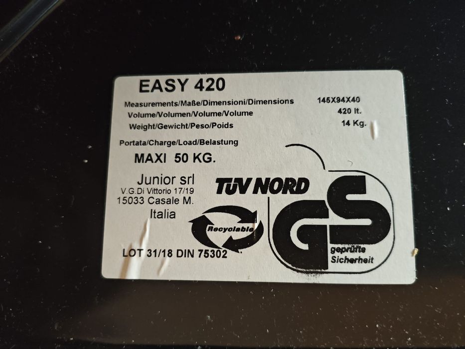 Bagażnik dachowy Taurus i belki montażowe Suzuki