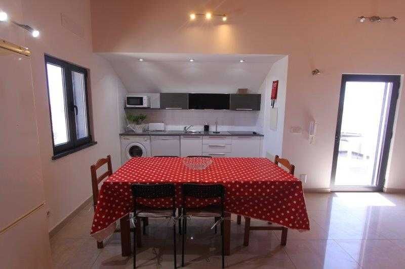Arrenda-se quartos em apartamento T3 a ESTUDANTES época escolar