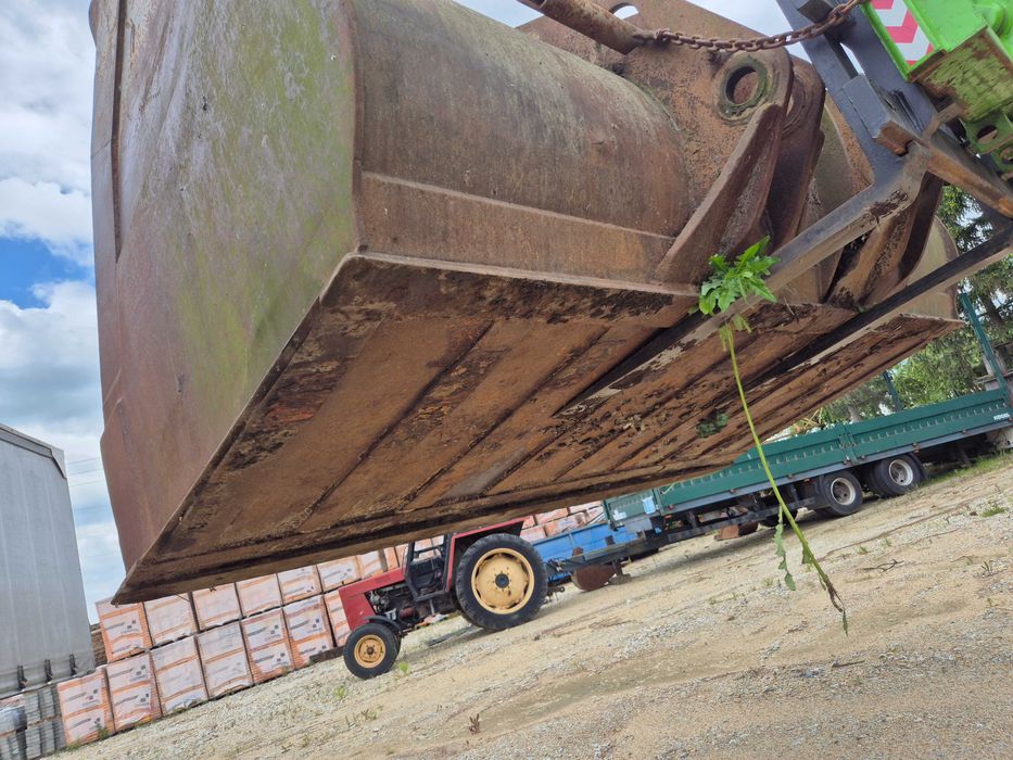 Łyżka Volvo L180E L220 E łyżka.