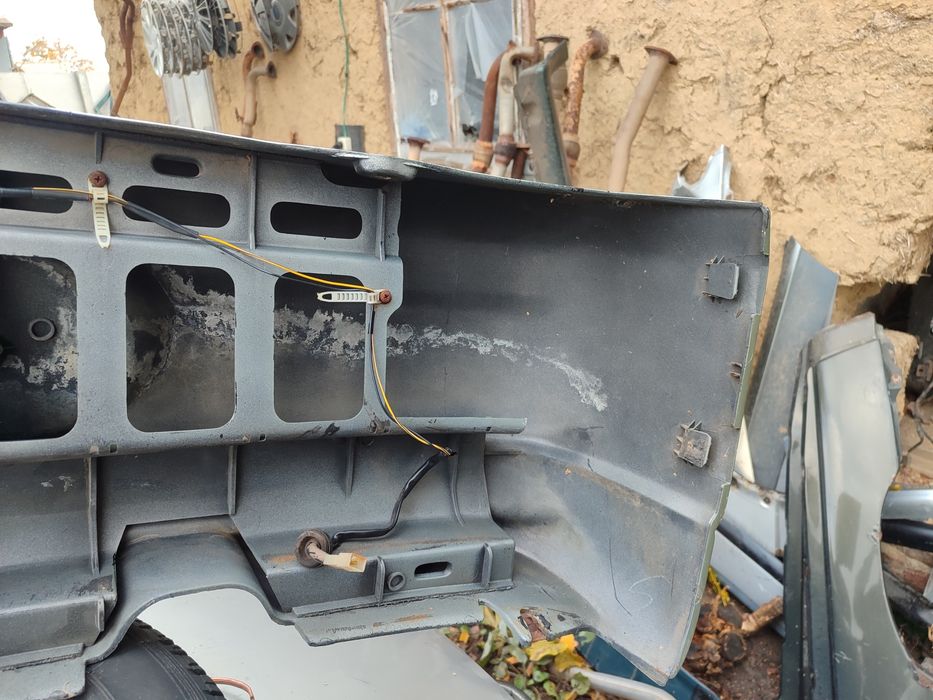 Задний бампер ваз 2110