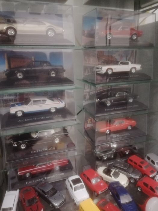 Coleção American cars 1:43