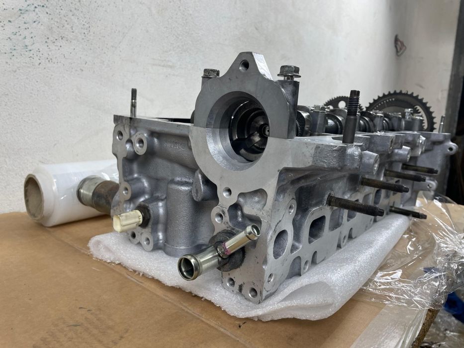 Głowica Silnika z Wałkami Honda Crv III lift 09-12r 2.2 I-DTEC  N22B3