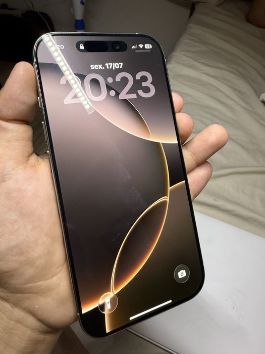Iphone 16 pro usado