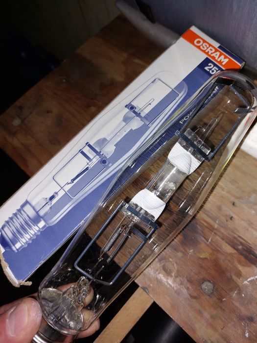 Lampada iodetos metalicos