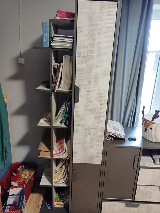 Sprzedam regał z komodą