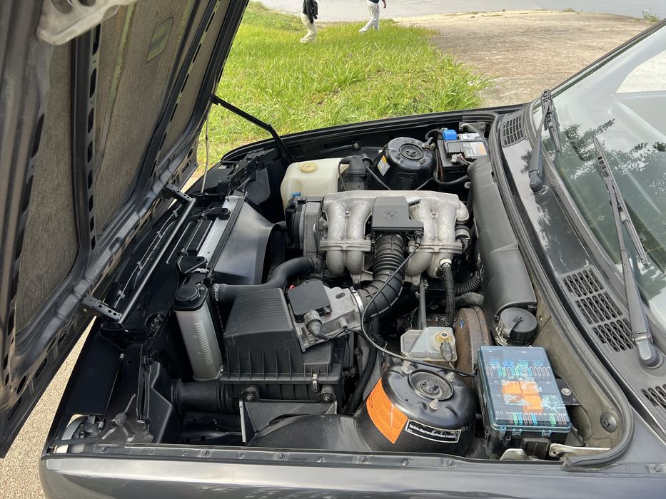 BMW E30 318i Coupe