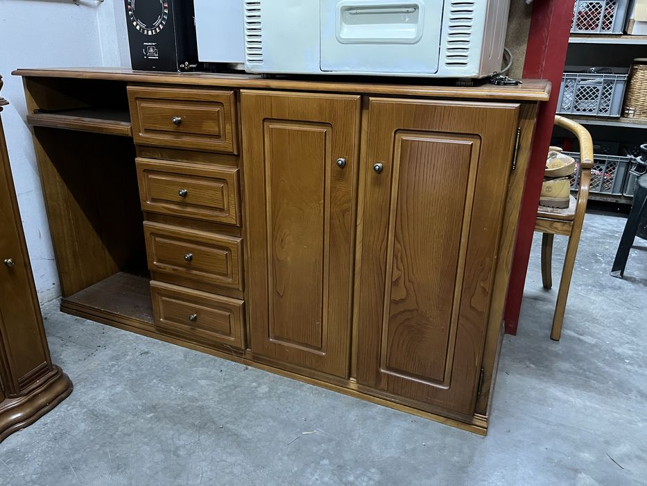 Movel de quarto com secretaria