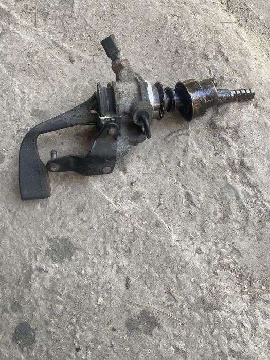 Продам вал вибору передач гольф4