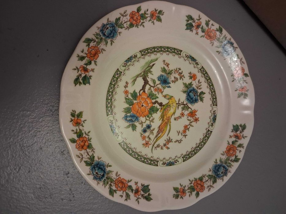 Wedgwood Kutani Crane Dinner Plate