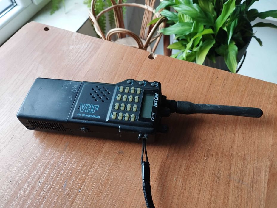 Radiotelefon Rexon RL-102